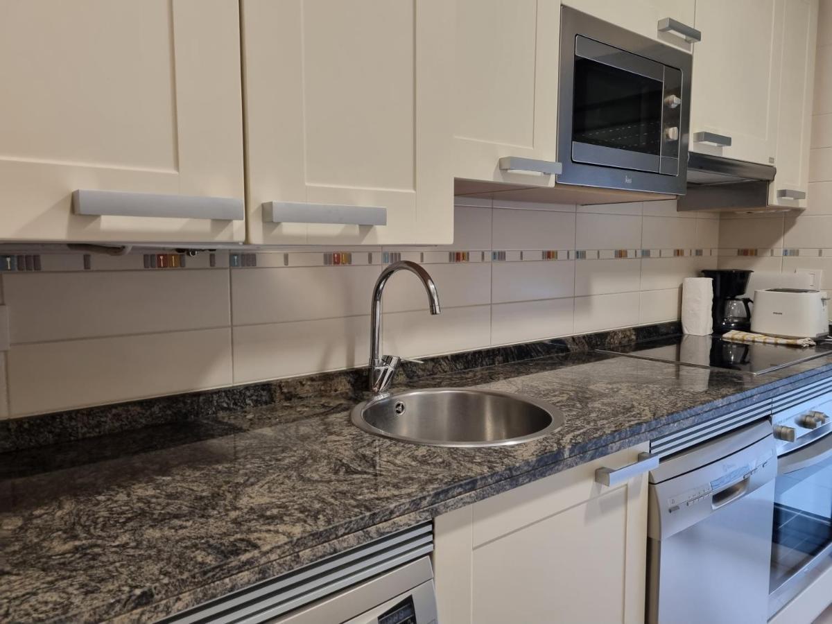 604A - Apartamento Moderno 2 Habitaciones Oviedo Ngoại thất bức ảnh